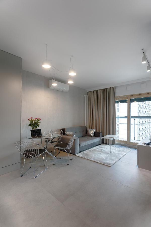 Mennica Residence Luxury Location Varsovia Exterior foto