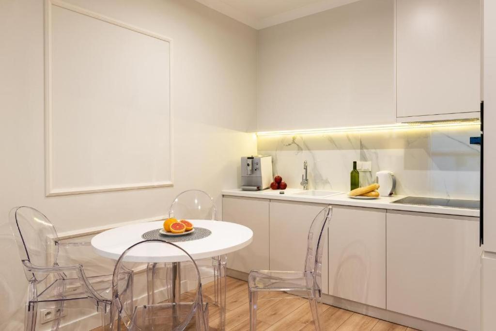 Mennica Residence Luxury Location Varsovia Exterior foto
